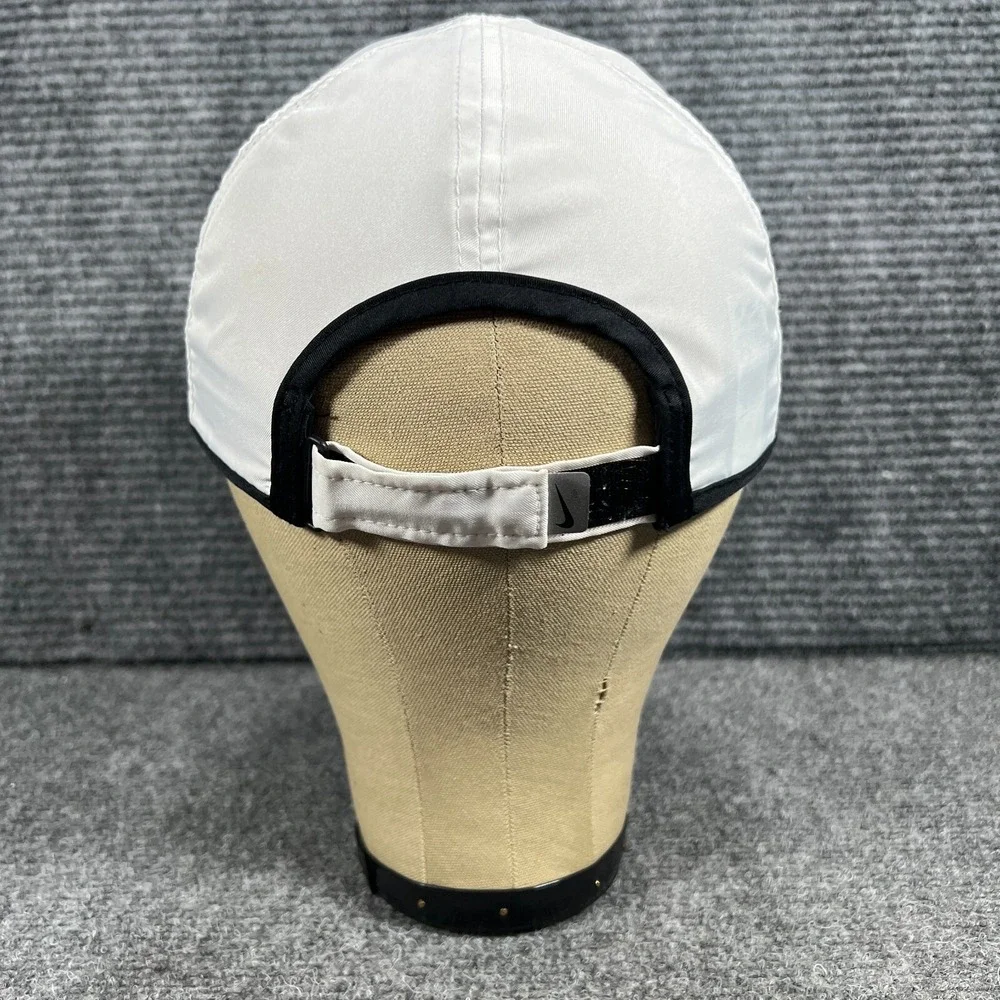 Nike Featherlight Hat Cap Womens White Adjustable Strap‎ Back Running Dri Fit